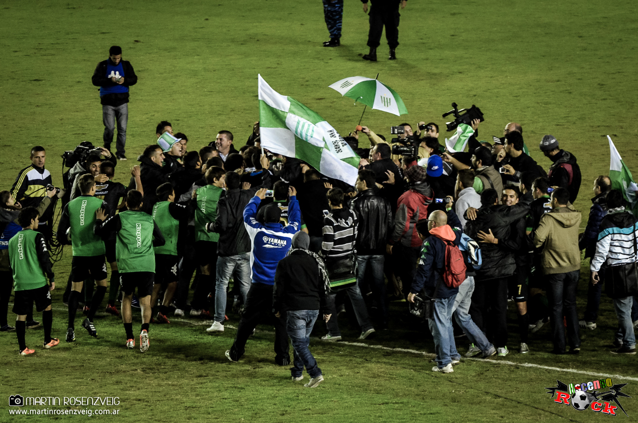 La alegría de jugadores y todo el pueblo banfileño.